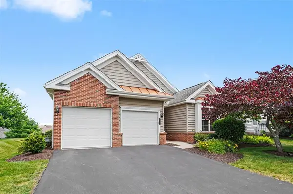 533 Pioneer Ln, Freedom, PA 15042