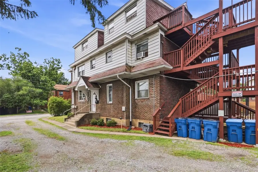 809 Alpine Blvd, Pittsburgh, PA 15221 - #2