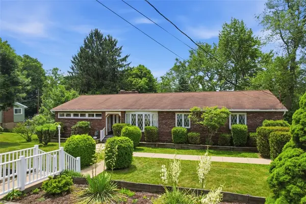 1837 Droz Ave, Ambridge, PA 15003