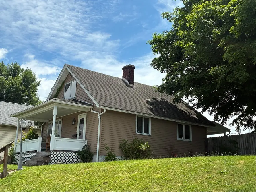 319 Phillips St, Charleroi, PA 15022 - #3
