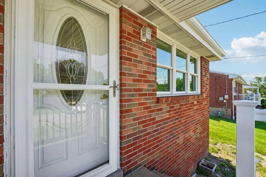 128 Louis Drive, Stowe, PA 15136 - #2
