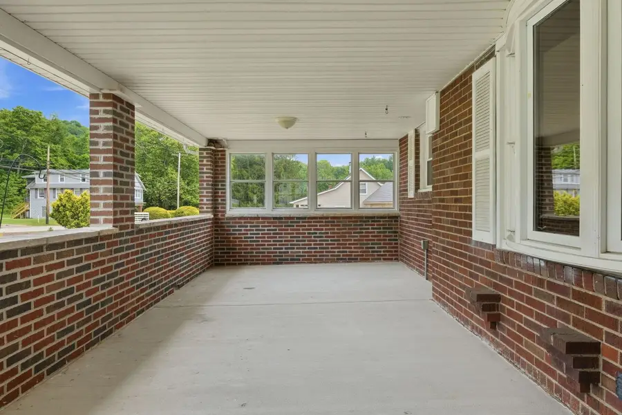 3747 Bull Creek Road, Tarentum, PA 15084 - #2