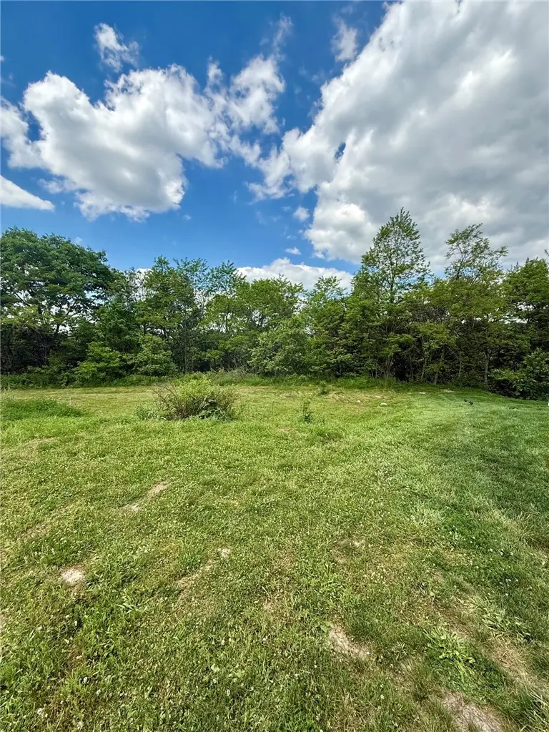307 Mary Beth Drive, Butler, PA 16001 - #3