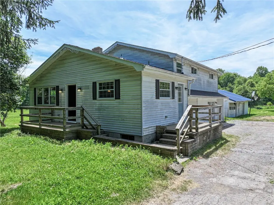 324 Winter Rd, New Castle, PA 16101 - #2