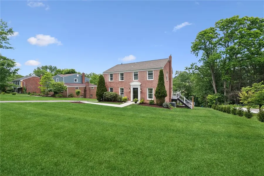 2644 Monterey Dr, Pittsburgh, PA 15241 - #3