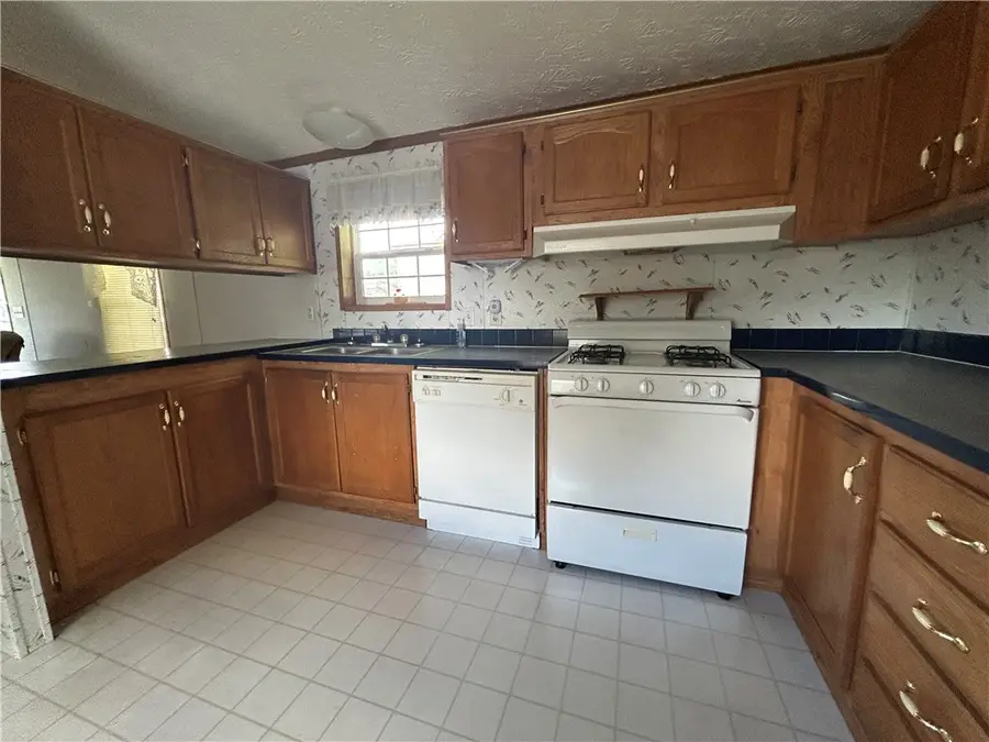 1 Grandview Dr #13, Hadley, PA 16130 - #2