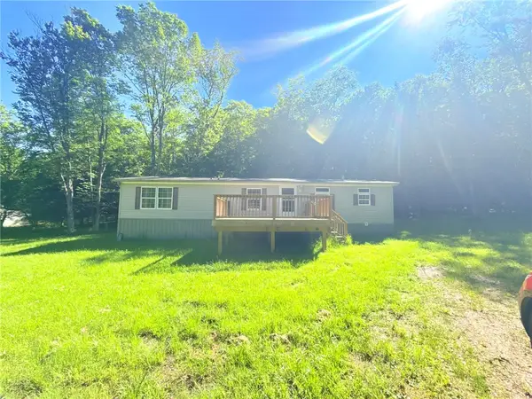 132 Hemlock Ln, Rochester Mills, PA 15771