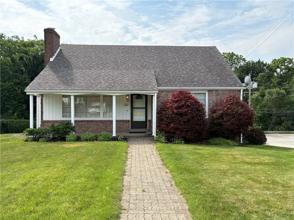 102 Carnold Dr, Homestead, PA 15120 - #1