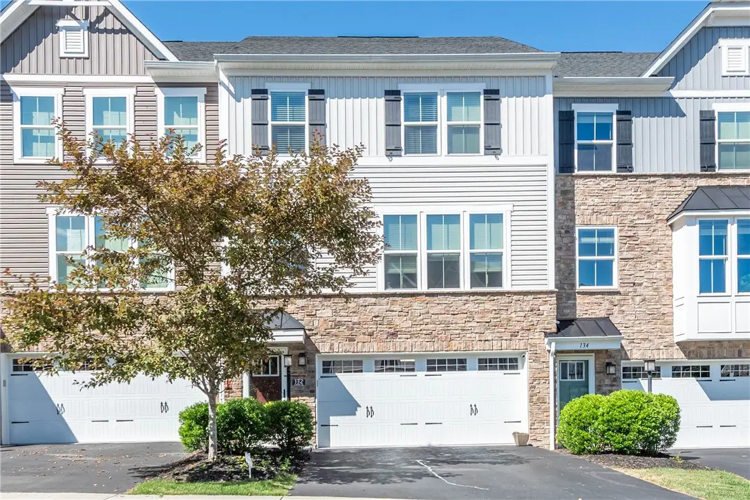 132 Curtis Court Ross Twp, Pittsburgh, PA 15237 - #1