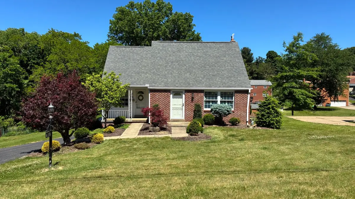 419 Parkridge Drive, Bethel Park, PA 15102 - #1