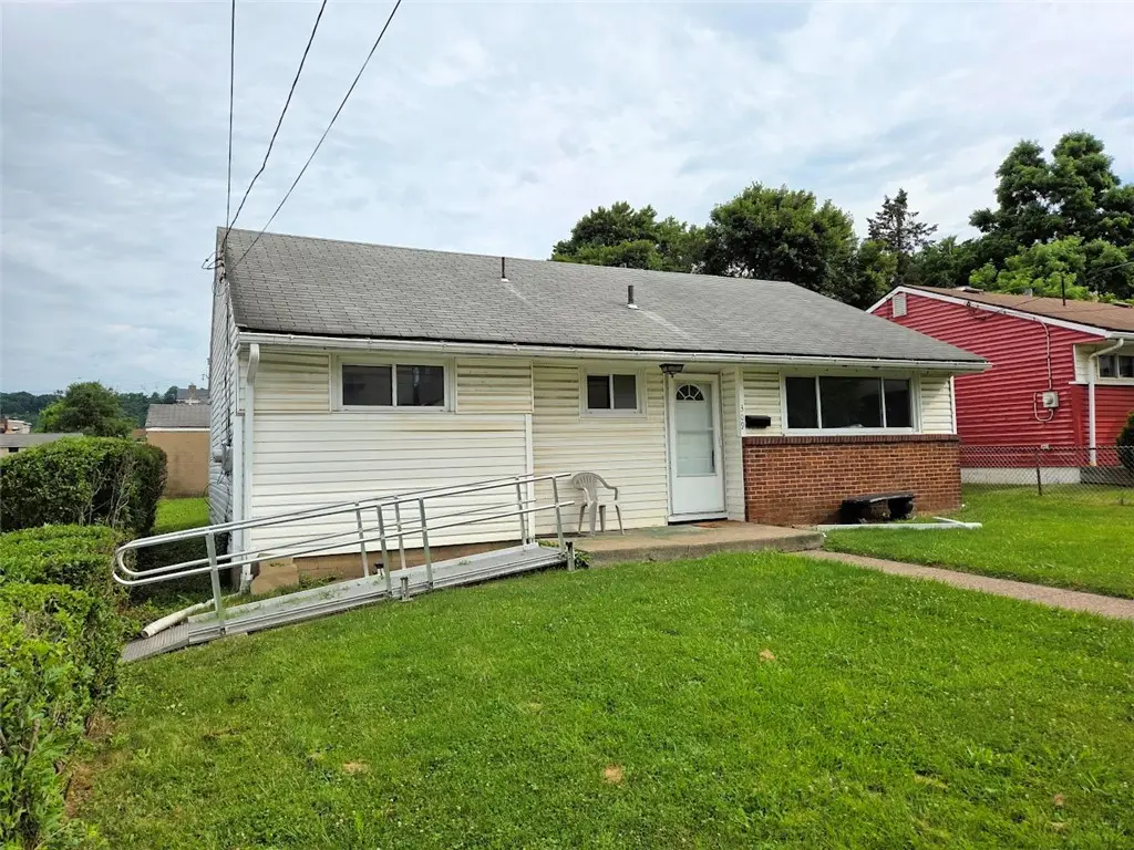 309 36th St, McKeesport, PA 15132 - #1