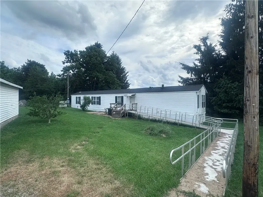 1396 Moravia Rd, Enon Valley, PA 16120 - #3