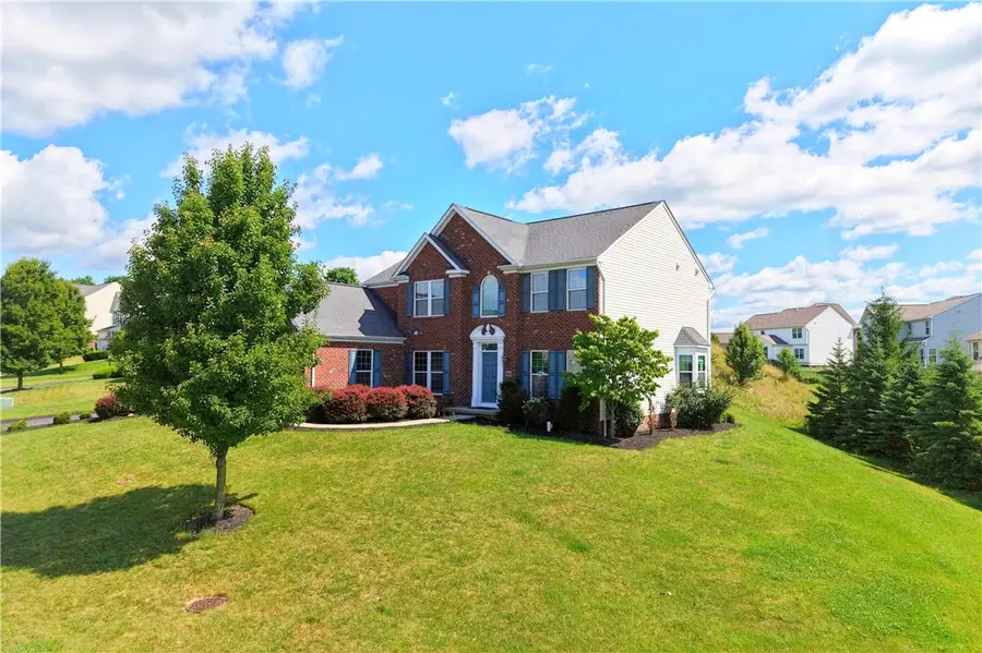 2084 Majestic Dr, Canonsburg, PA 15317 - #2