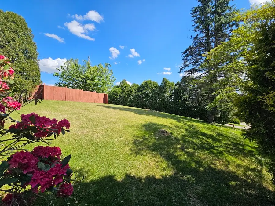 200 Lookout Dr, Oakdale, PA 15071 - #2