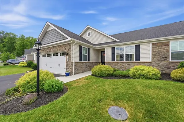 789 Oliver St, Harmony, PA 16037
