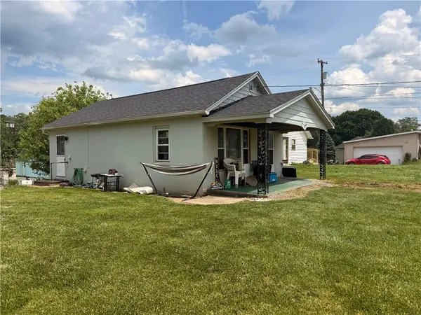 241 Kay St, Wampum, PA 16157
