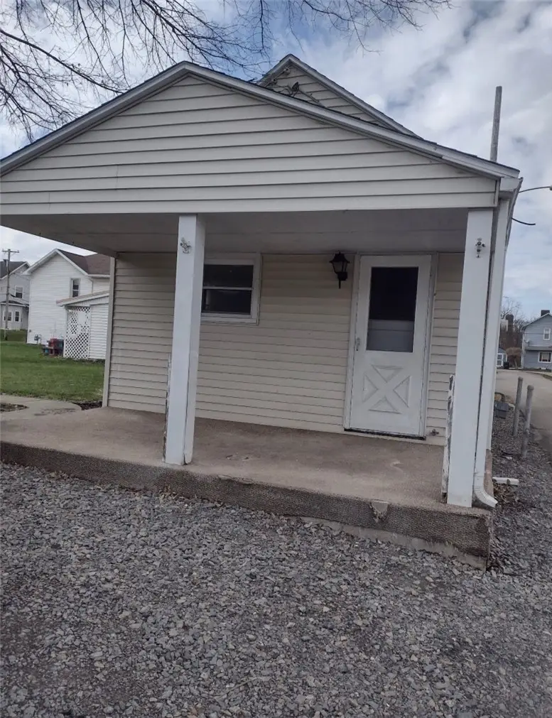 243 Kay St, Wampum, PA 16157 - #2