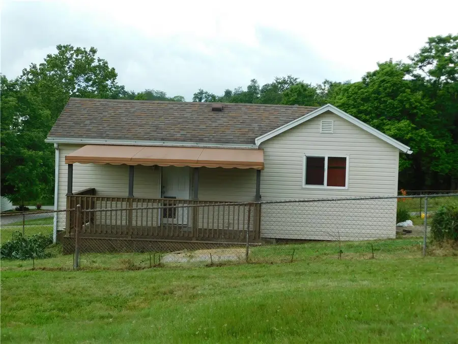 27 Community Avenue, Uniontown, PA 15401 - #2