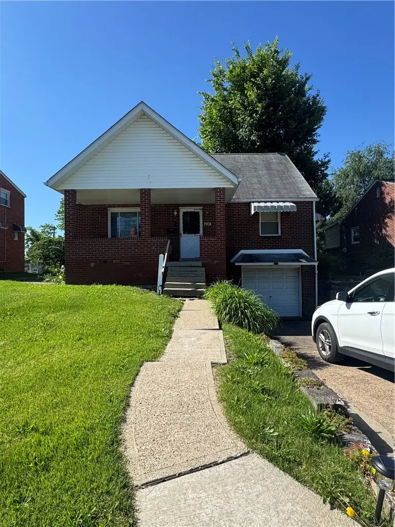1128 Mckinley Dr, Clairton, PA 15025 - #1