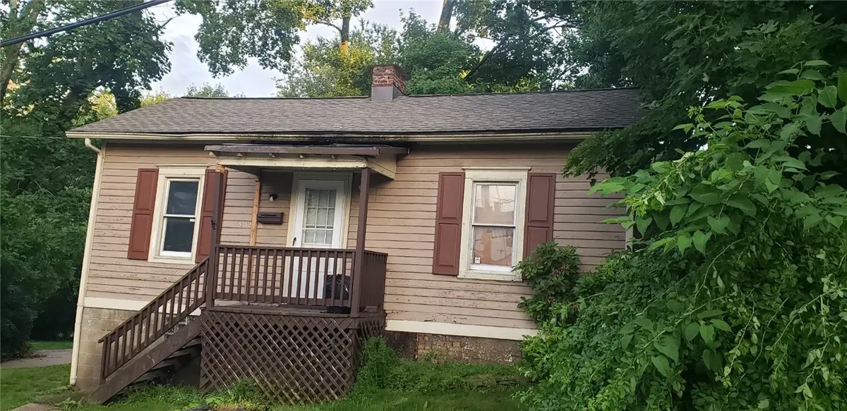 535 Washington St, Aliquippa, PA 15001 - #1