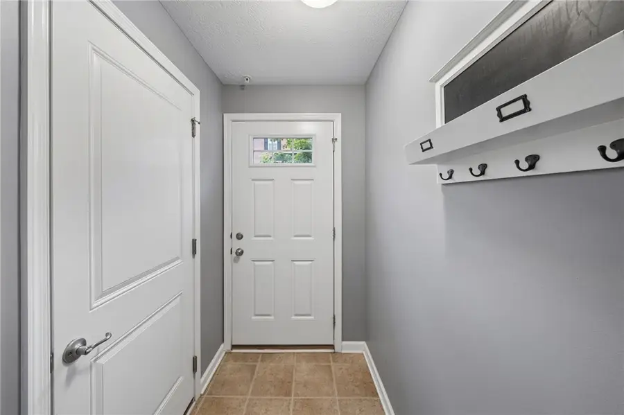 1803 Pointe View Dr, Mars, PA 16046 - #2