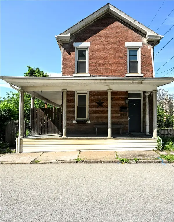 697 E Main St, Monongahela, PA 15063