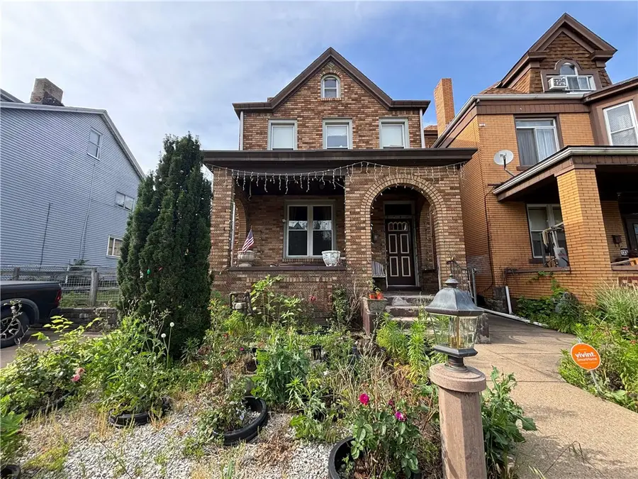 135 Rochelle St, Pittsburgh, PA 15210 - #2