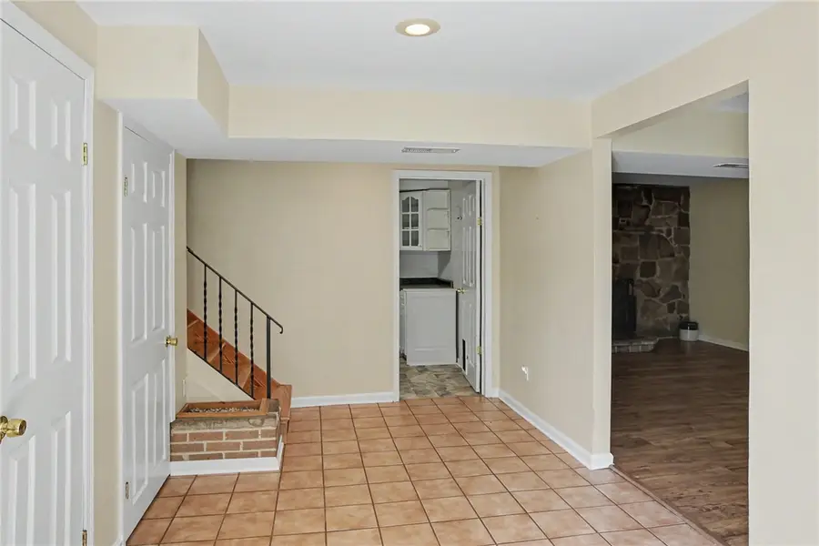 4109 Bakerstown Culmerville Rd, Gibsonia, PA 15044 - #2