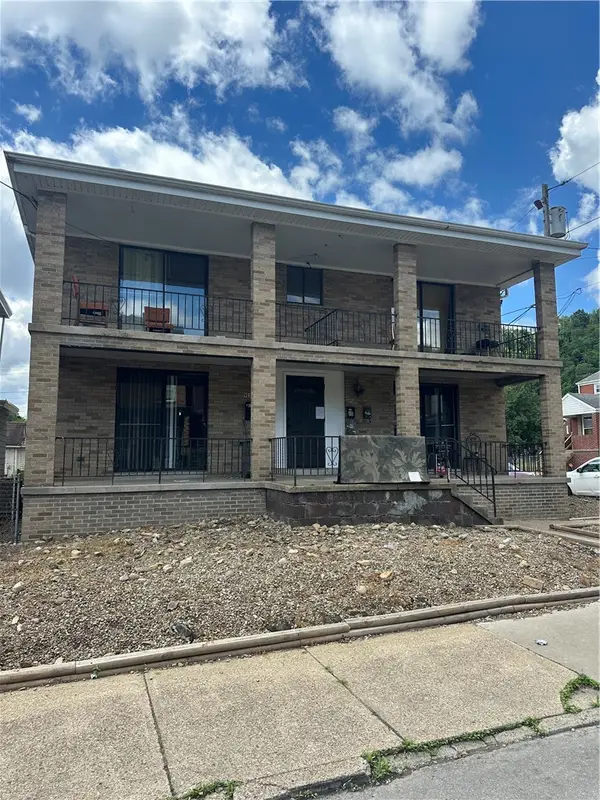 935 Russellwood Ave, Mckees Rocks, PA 15136