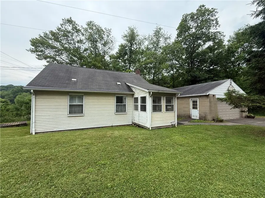 1792 State Route 356, Leechburg, PA 15656 - #2