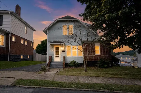 3923 Davis Ave, Homestead, PA 15120
