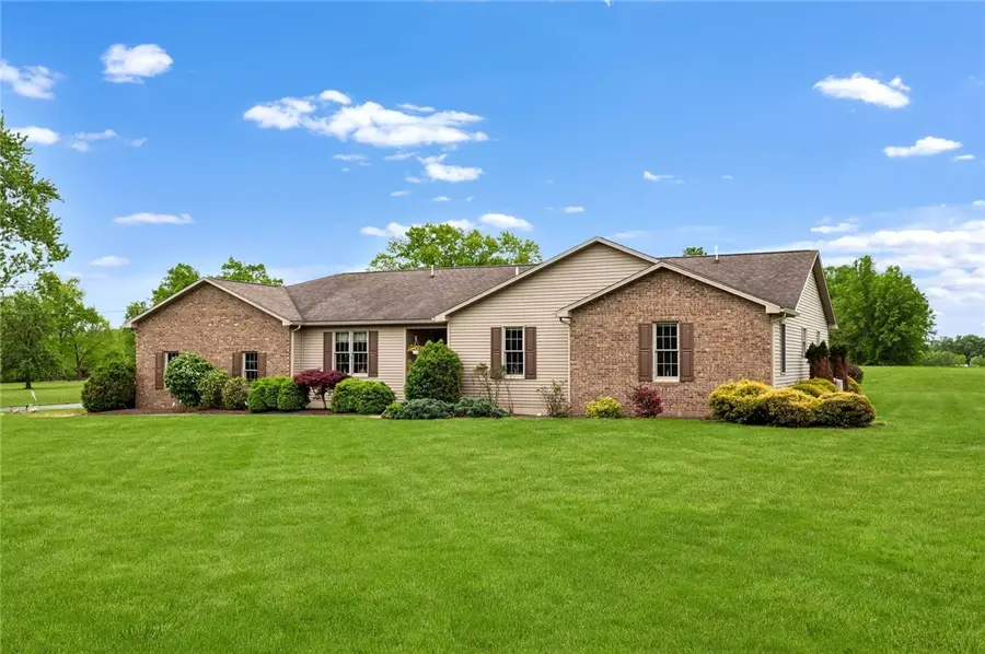 244 W Beechwood Road, Bessemer, PA 16112 - #2