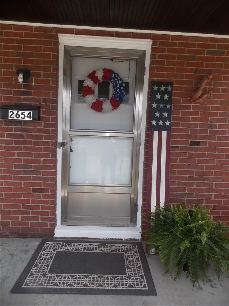 2654 Lenz Ave, Harmony, PA 15003 - #2