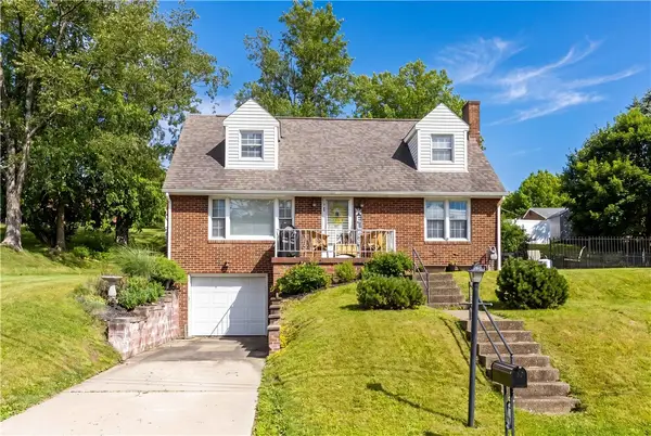 1784 Woodside Dr., Economy, PA 15003
