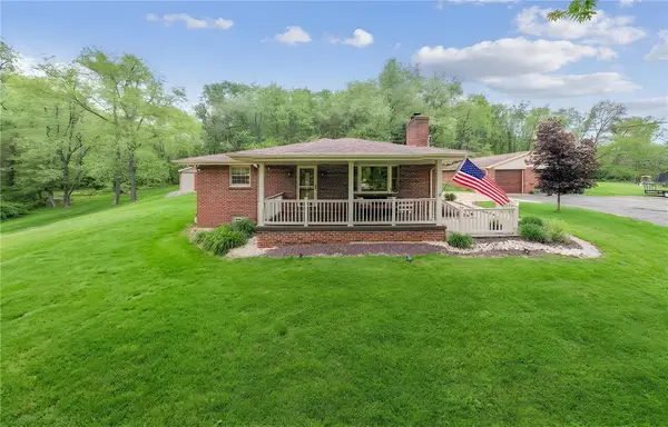 6230 Freeport Rd, Freeport, PA 16229