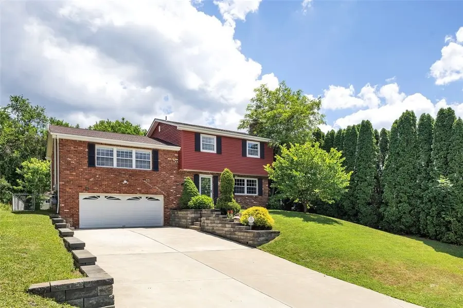 668 Edward Drive, Carnegie, PA 15106 - #2