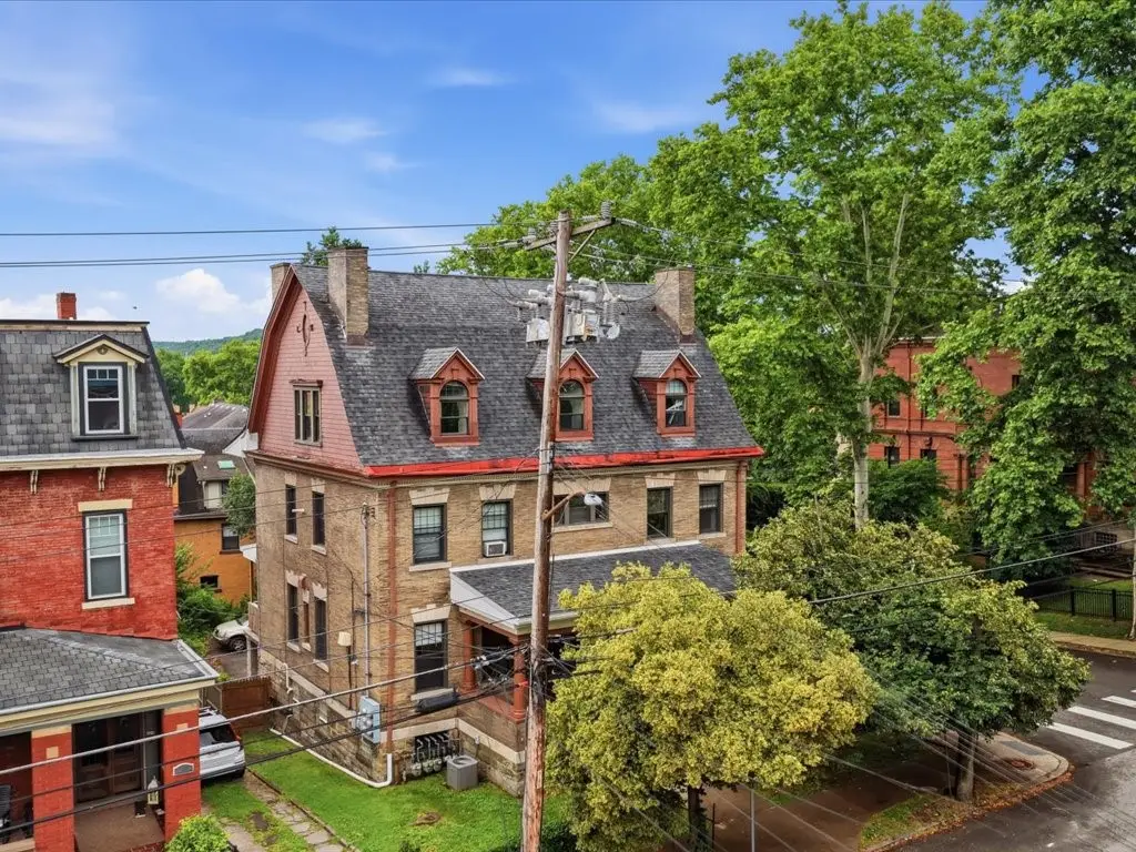 215 S Braddock Ave, Pittsburgh, PA 15221 - #1