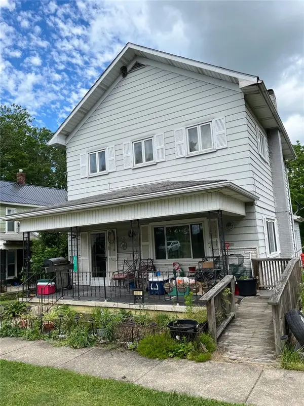 802 Valier Dr, Valier, PA 15780