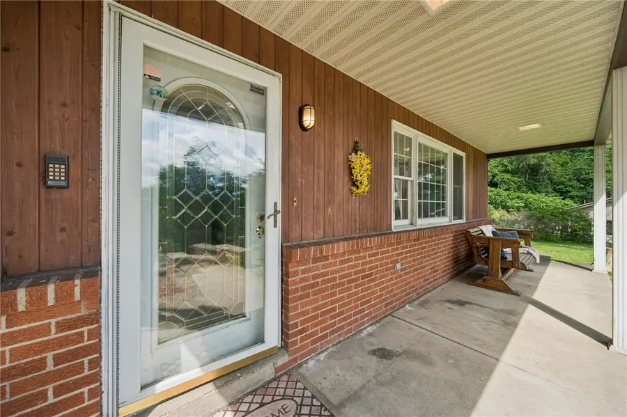 108 Centralia Ave., Wall, PA 15148 - #3