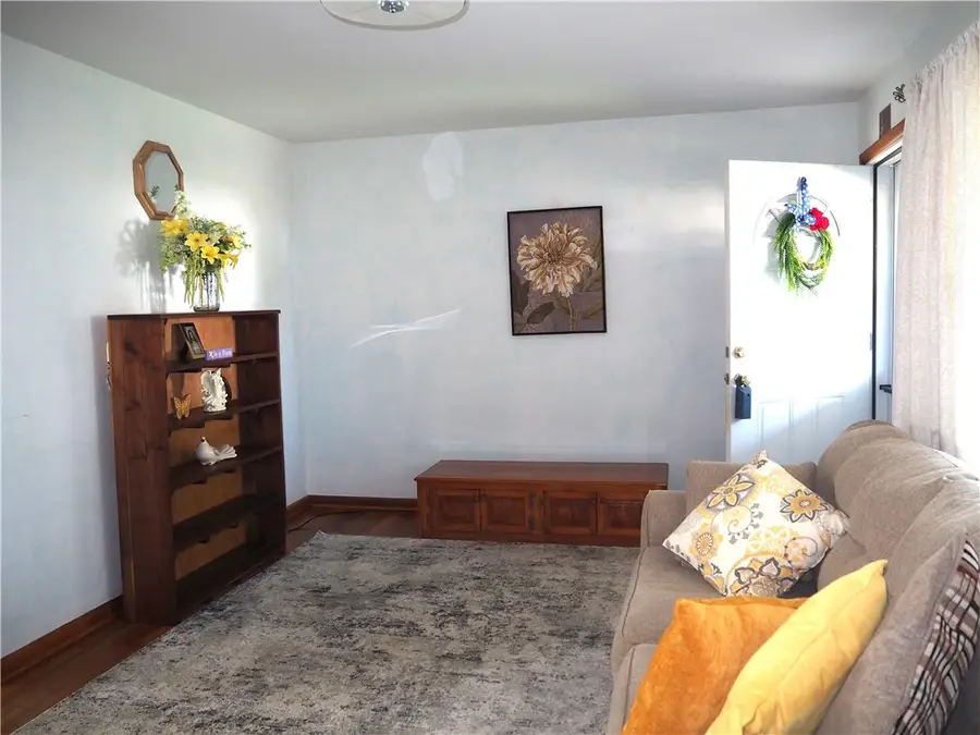 309 Beechwood Ave, Farrell, PA 16121 - #3