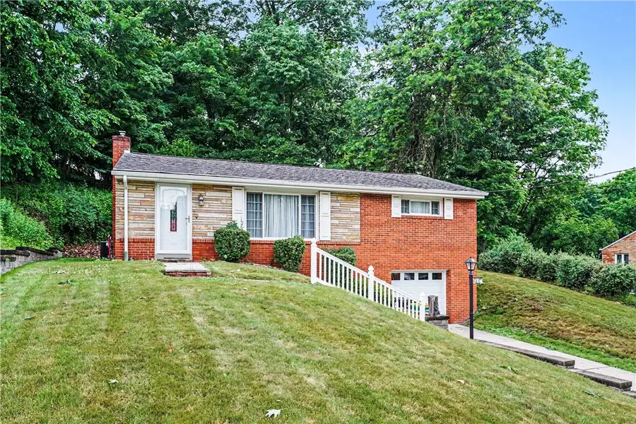 104 Longmount Dr, Pittsburgh, PA 15214 - #3