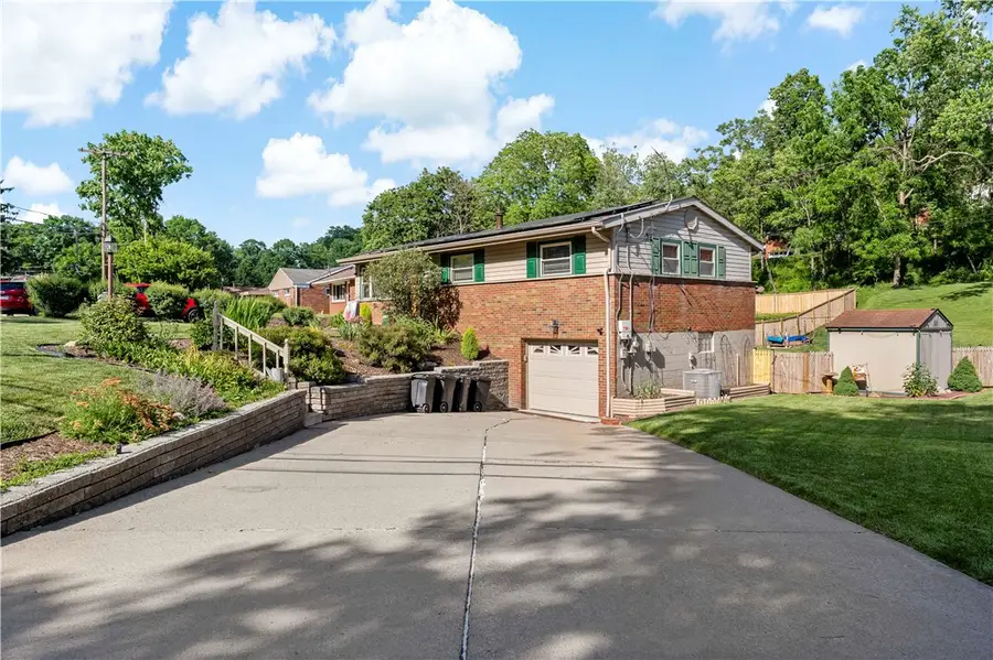 415 Temona Dr, Pittsburgh, PA 15236 - #2