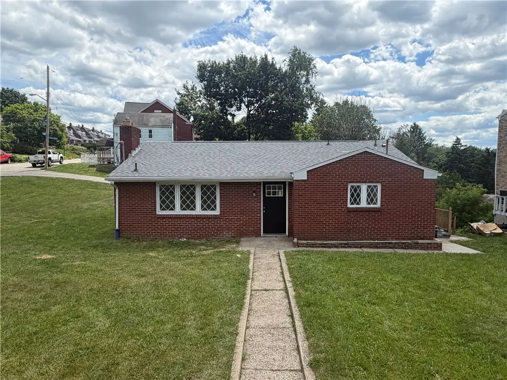 334 Caperton St, Pittsburgh, PA 15210 - #1
