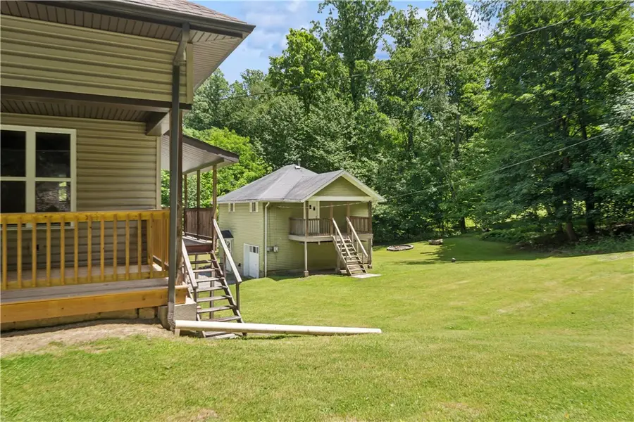 1351-1353 Mt Pleasant Rd, Greensburg, PA 15601 - #2