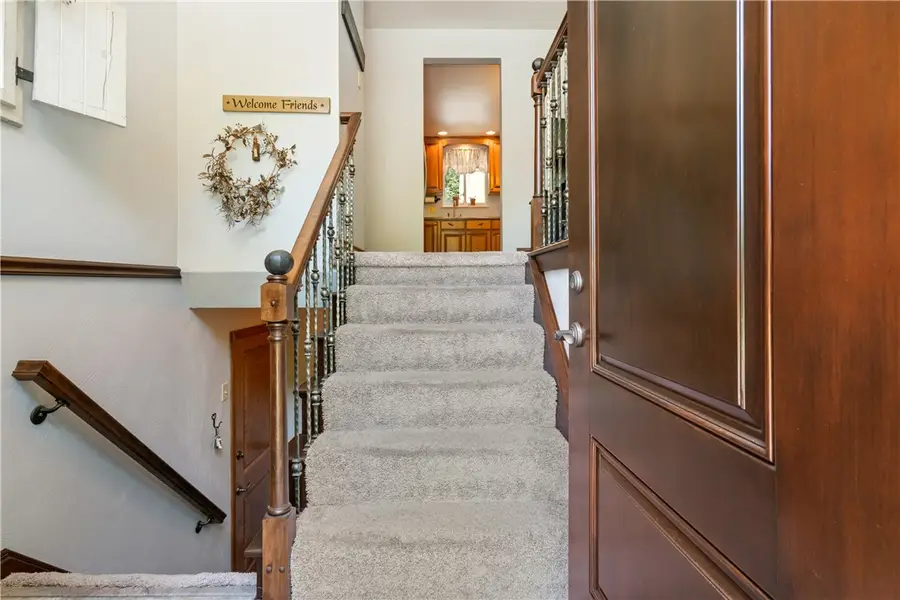 118 Merwood Dr, Pittsburgh, PA 15214 - #2