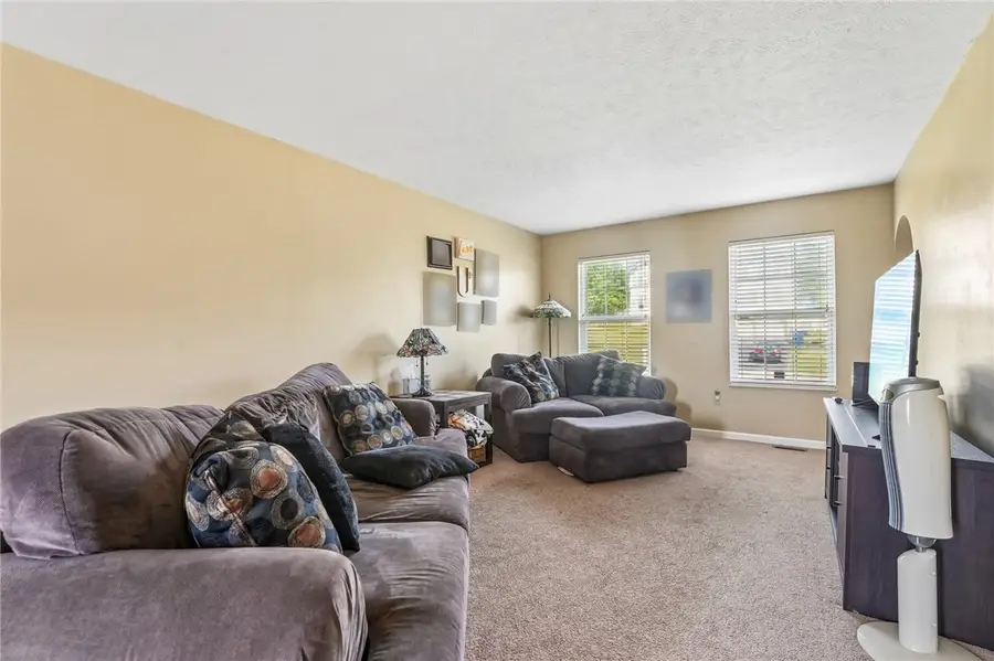 28 Giant Oak Dr, Baden, PA 15005 - #3