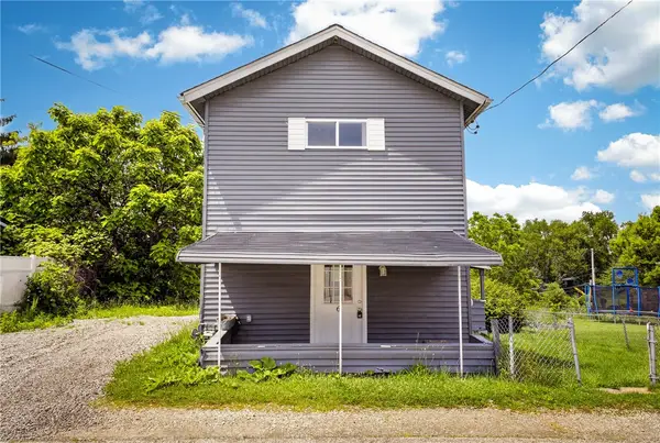 6 Hemlock St, West Deer, PA 15006