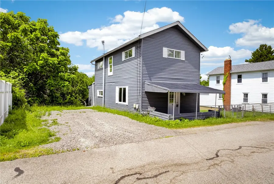 6 Hemlock St, Bairdford, PA 15006 - #2