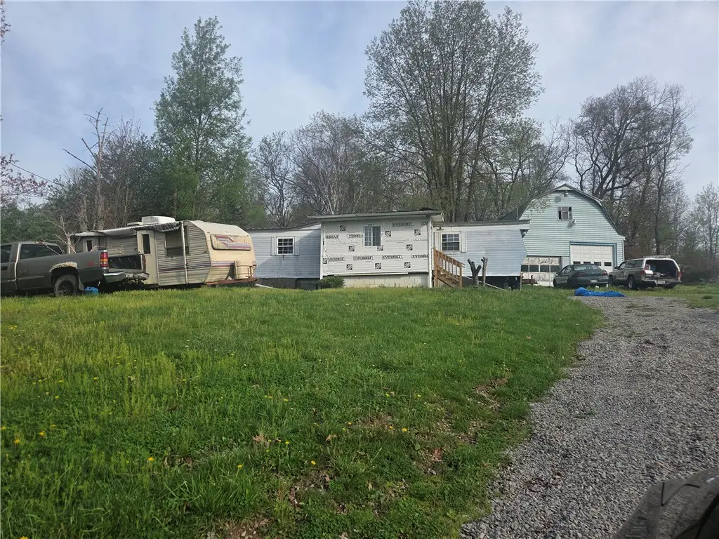 4120 Groscost Rd, Beaver Falls, PA 15010 - #1