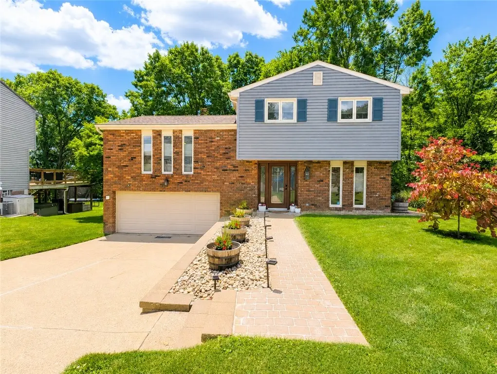 111 Crestwood Dr, Pittsburgh, PA 15237 - #1